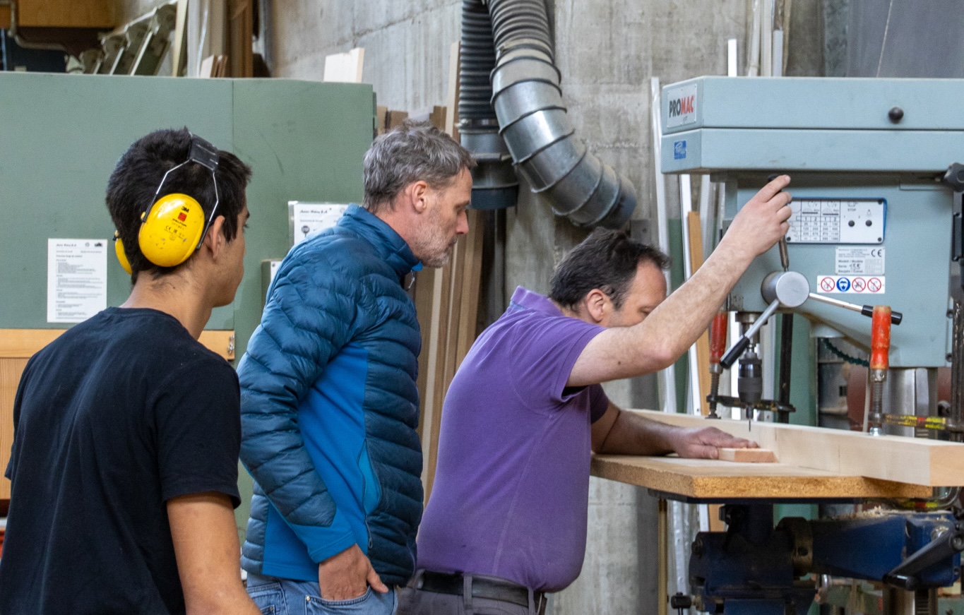 artisans-menuisiers-entreprise-antoine-pralong-chermignon